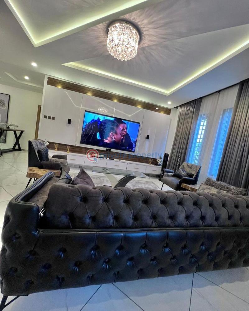Fully detached luxury 4 bedroom duplex  (stand alone ) - 2 4 bedroom House Short let Lekki Phase 1 Lagos - 2