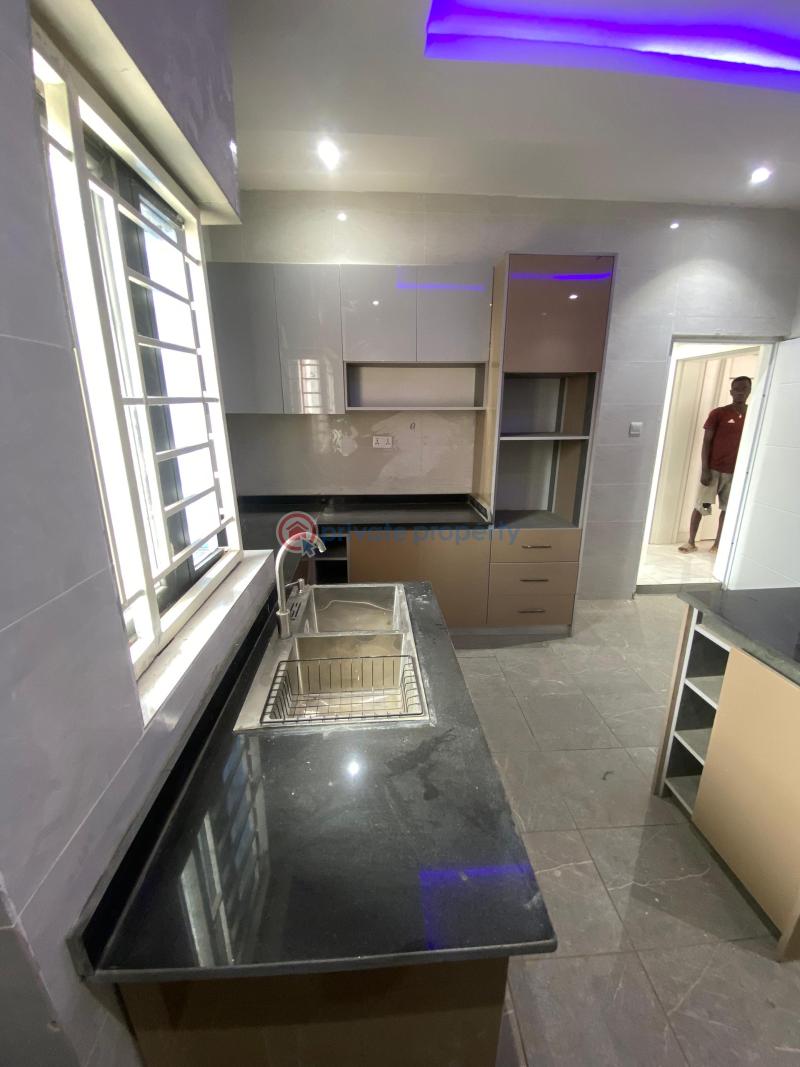 4 bedroom Terrace For Sale Gaduwa Abuja Phase 2  - 11