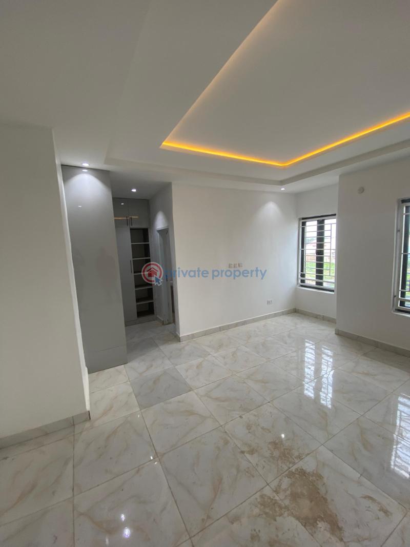 4 bedroom Terrace For Sale Gaduwa Abuja Phase 2  - 3