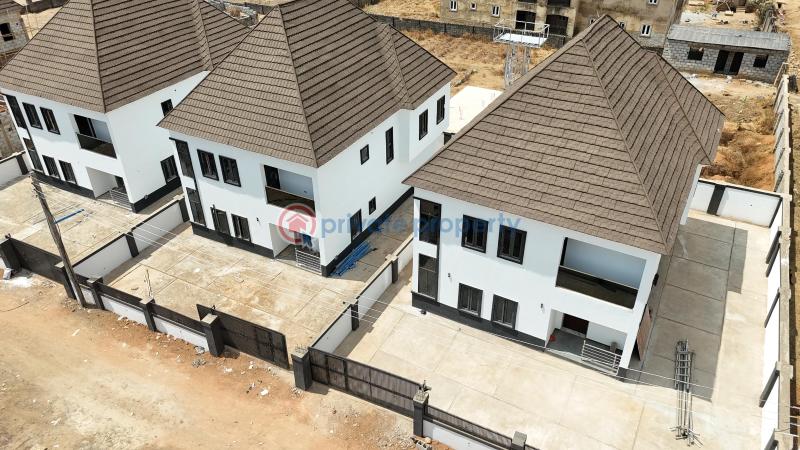 4 bedroom Duplex For Sale Beside Dunamis Glory Dome , Airport Road Abuja Nigeria Lugbe Abuja Phase 4  - 11