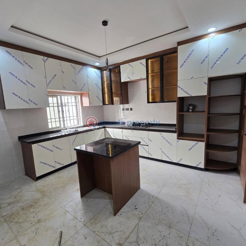 4 bedroom Duplex For Sale Beside Dunamis Glory Dome , Airport Road Abuja Nigeria Lugbe Abuja Phase 4  - 5