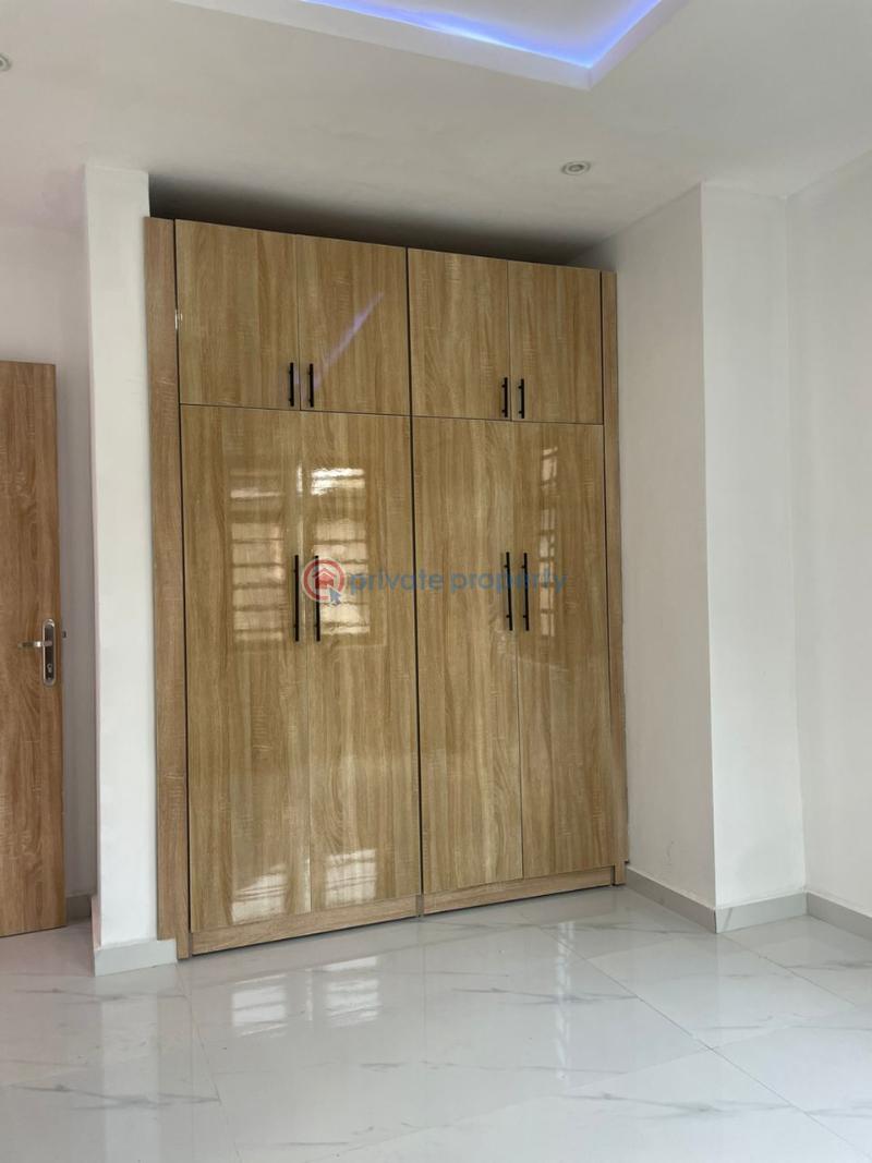 4 bedroom Duplex For Sale Magodo Shagisha, Off Emmanuel Keshi, Lagos Shangisha Kosofe/Ikosi Lagos - 1