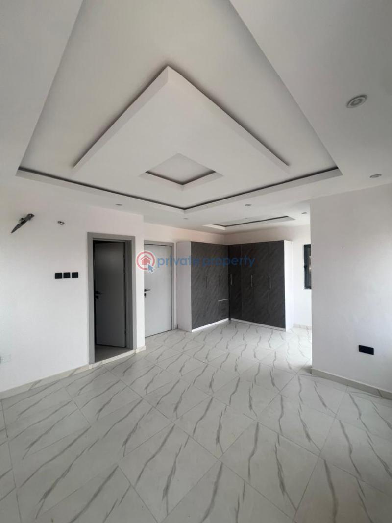 4 bedroom Terraced Duplex For Sale Obanikoro Shomolu Lagos - 14
