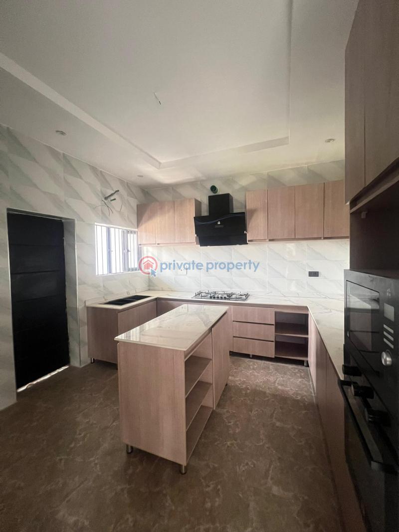4 bedroom Terraced Duplex For Sale Obanikoro Shomolu Lagos - 4
