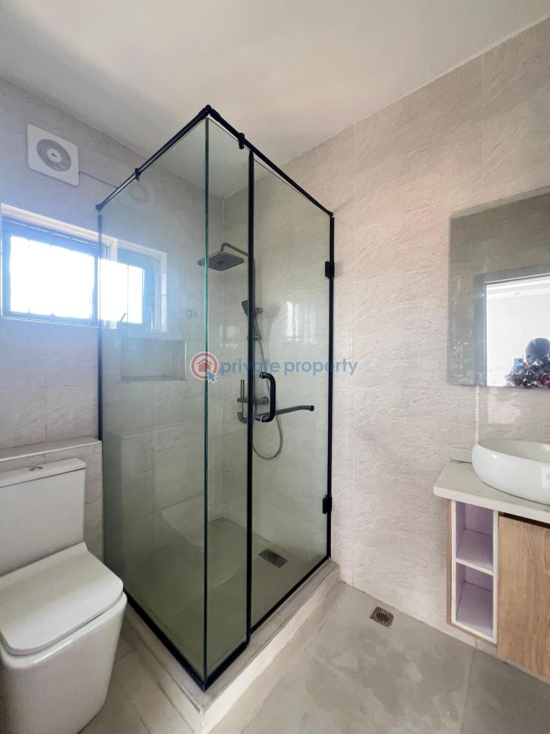 4 bedroom Terraced Duplex For Sale Obanikoro Shomolu Lagos - 8