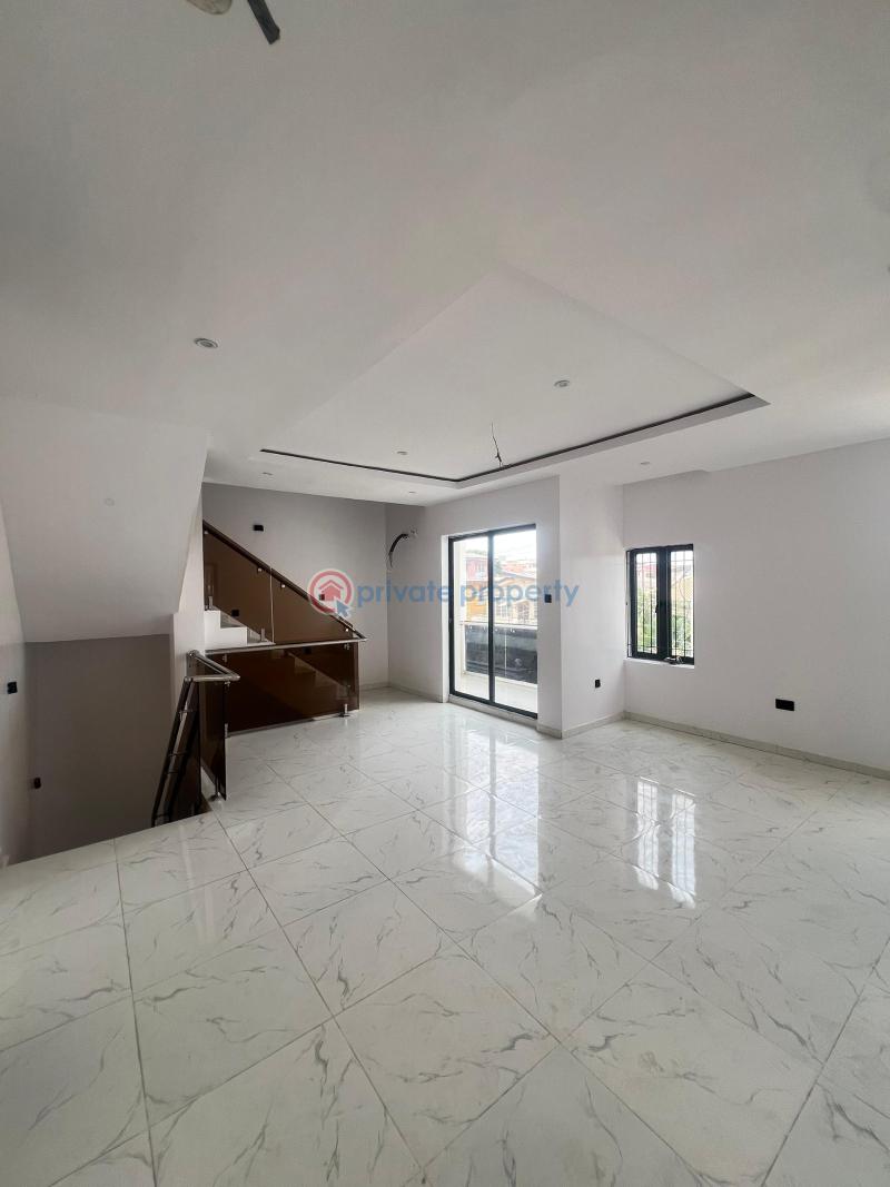 4 bedroom Terraced Duplex For Sale Obanikoro Shomolu Lagos - 11
