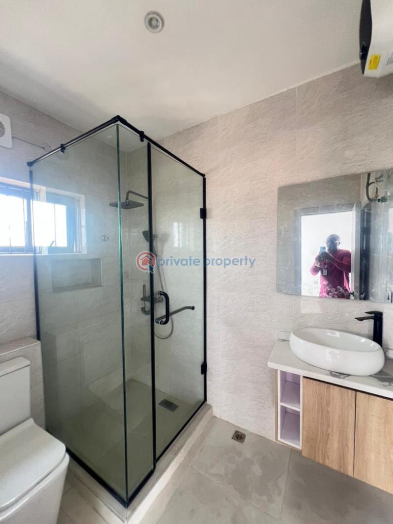 4 bedroom Terraced Duplex For Sale Obanikoro Shomolu Lagos - 15