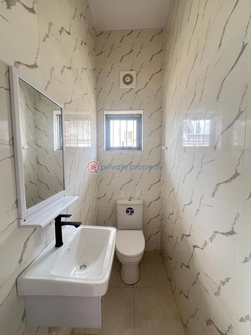 4 bedroom Terraced Duplex For Sale Obanikoro Shomolu Lagos - 5
