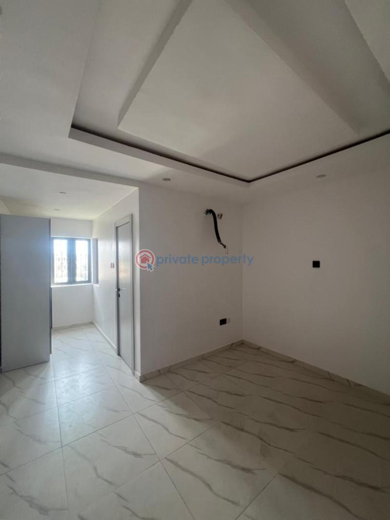 4 bedroom Terraced Duplex For Sale Obanikoro Shomolu Lagos - 18