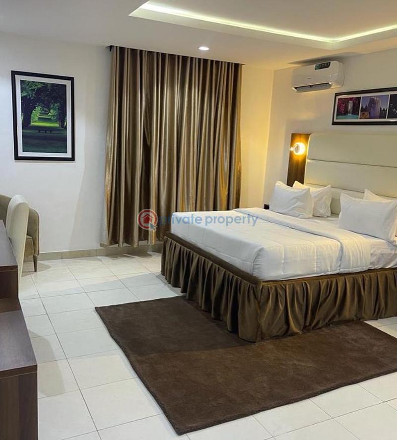 10 bedroom Hotel For Sale Opposite Ojaja Mall Lekki Scheme 2 Ajah Lagos - 1