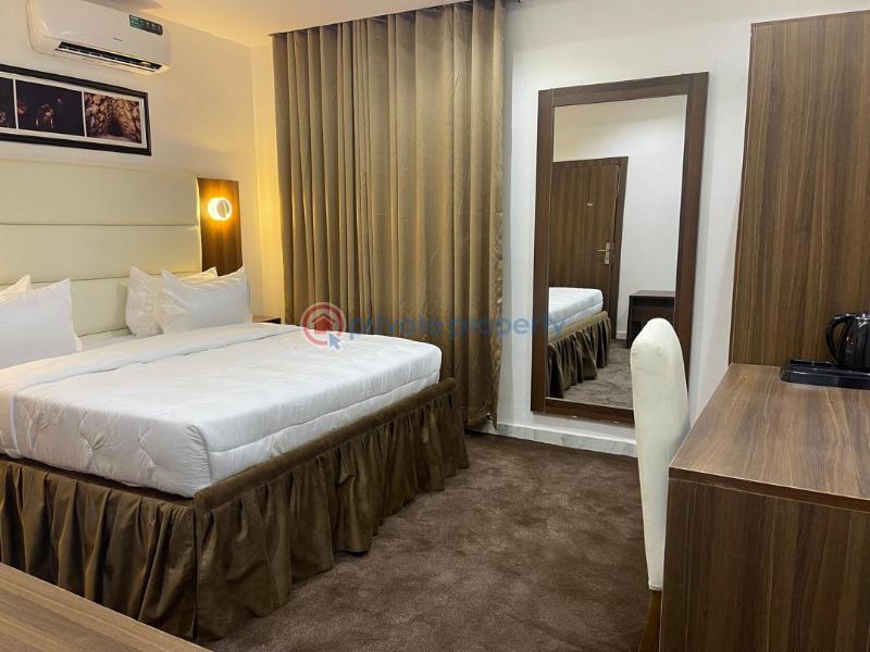 10 bedroom Hotel For Sale Opposite Ojaja Mall Lekki Scheme 2 Ajah Lagos - 3