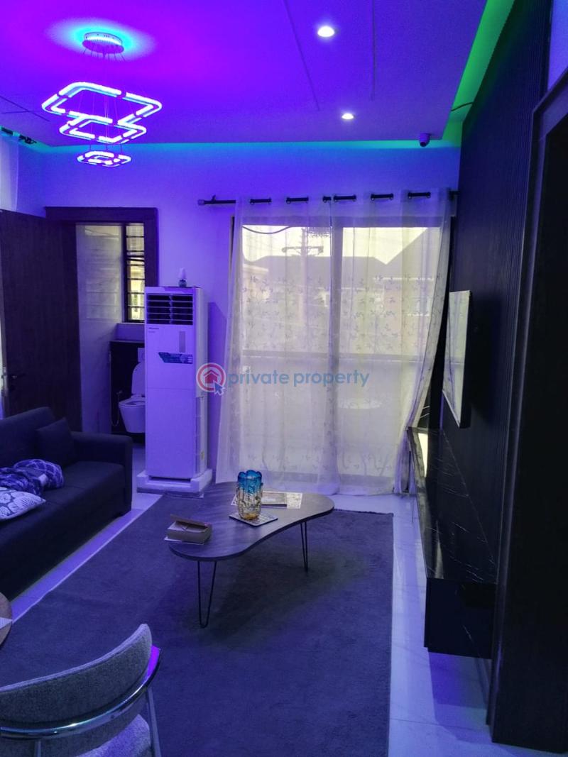 2 bedroom Flat & Apartment For Rent Off Admiralty Aay Lekki Phase 1 Lagos - 2