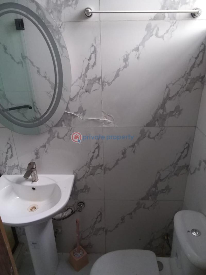 2 bedroom Flat & Apartment For Rent Off Admiralty Aay Lekki Phase 1 Lagos - 18