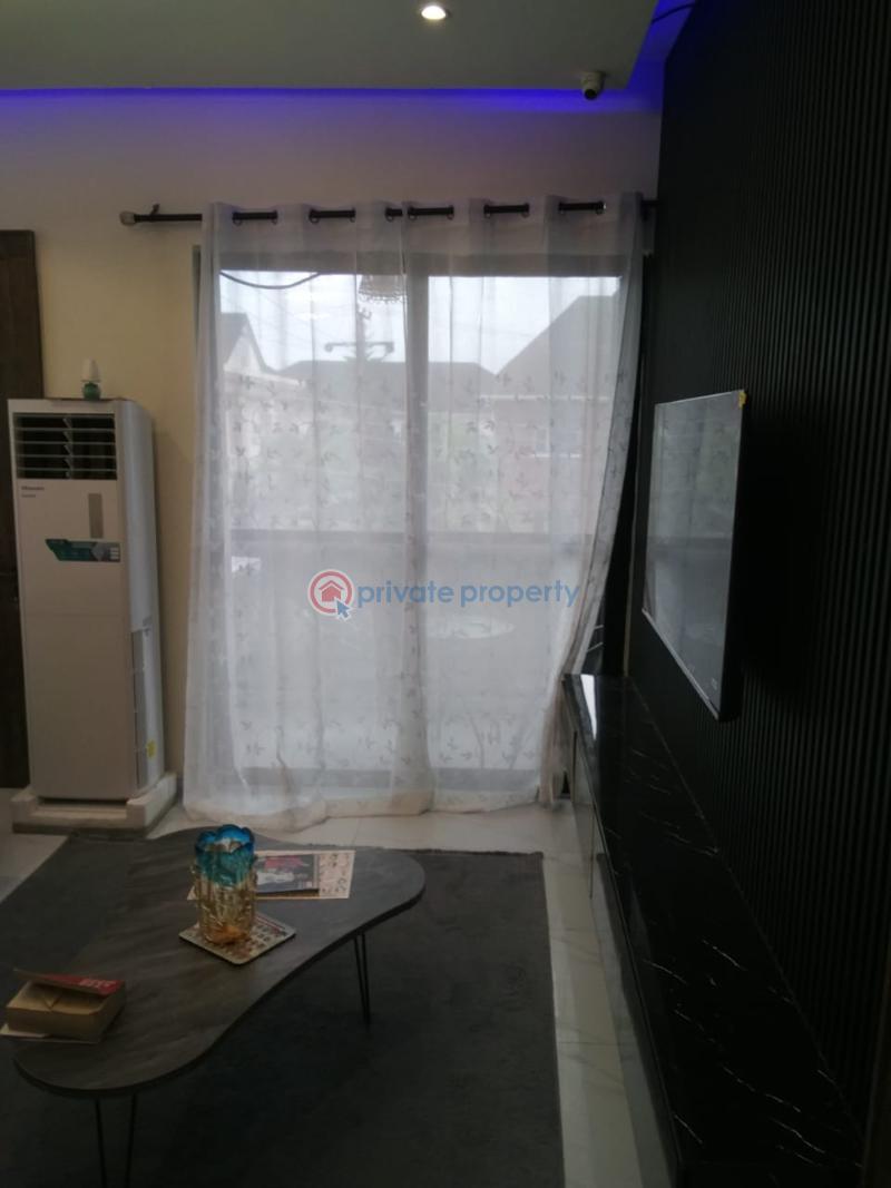2 bedroom Flat & Apartment For Rent Off Admiralty Aay Lekki Phase 1 Lagos - 1