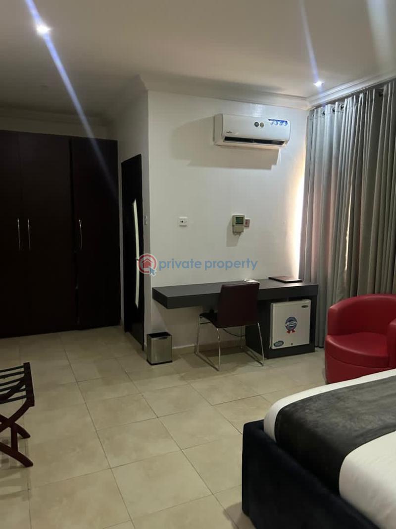 2 bedroom Block Of Flats For Rent Lekki Phase 1 Lagos - 2