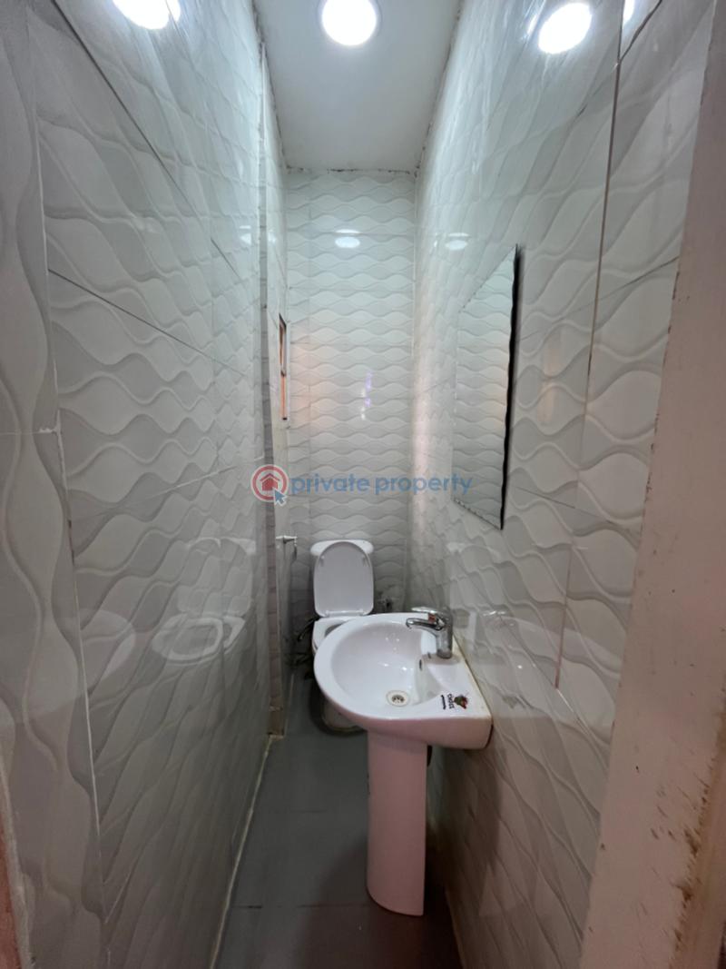 2 bedroom Block Of Flats For Rent Guzape Main Guzape Abuja Phase 1  - 14