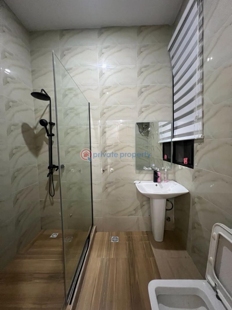 2 bedroom Block Of Flats For Rent Ilasan Lekki Lagos - 5