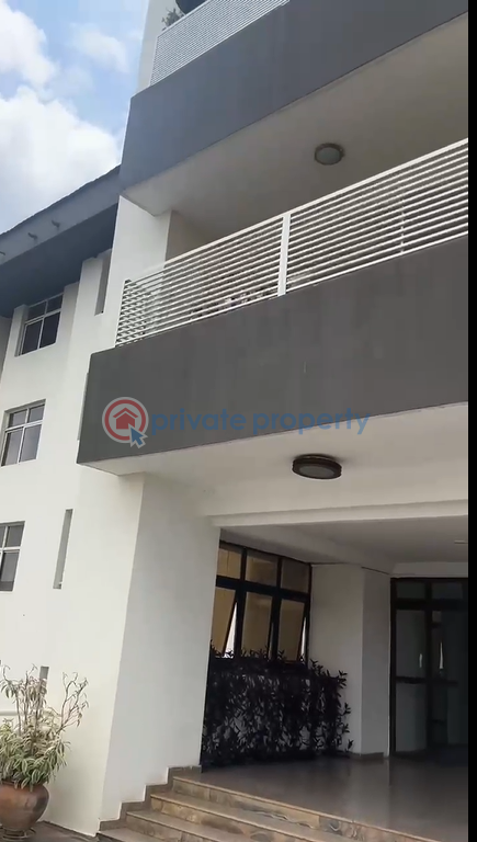 2 bedroom Shared Apartment For Rent Maitama Abuja Phase 1  - 5