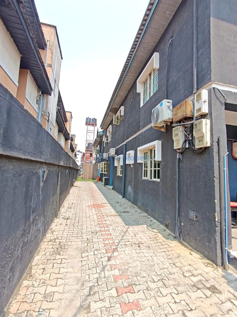 2 bedroom Flat & Apartment For Rent Lekki Phase 1 Lagos - 0