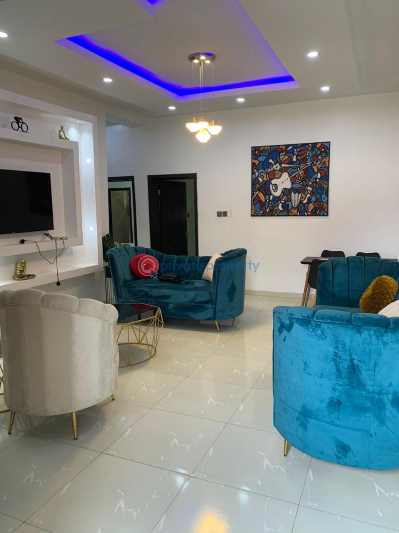 2 bedroom Block Of Flats For Rent Ologolo Lekki Lagos - 1