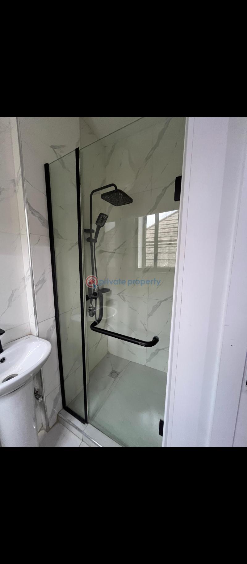 2 bedroom Block Of Flats For Rent Lekki Phase 1 Lagos - 2