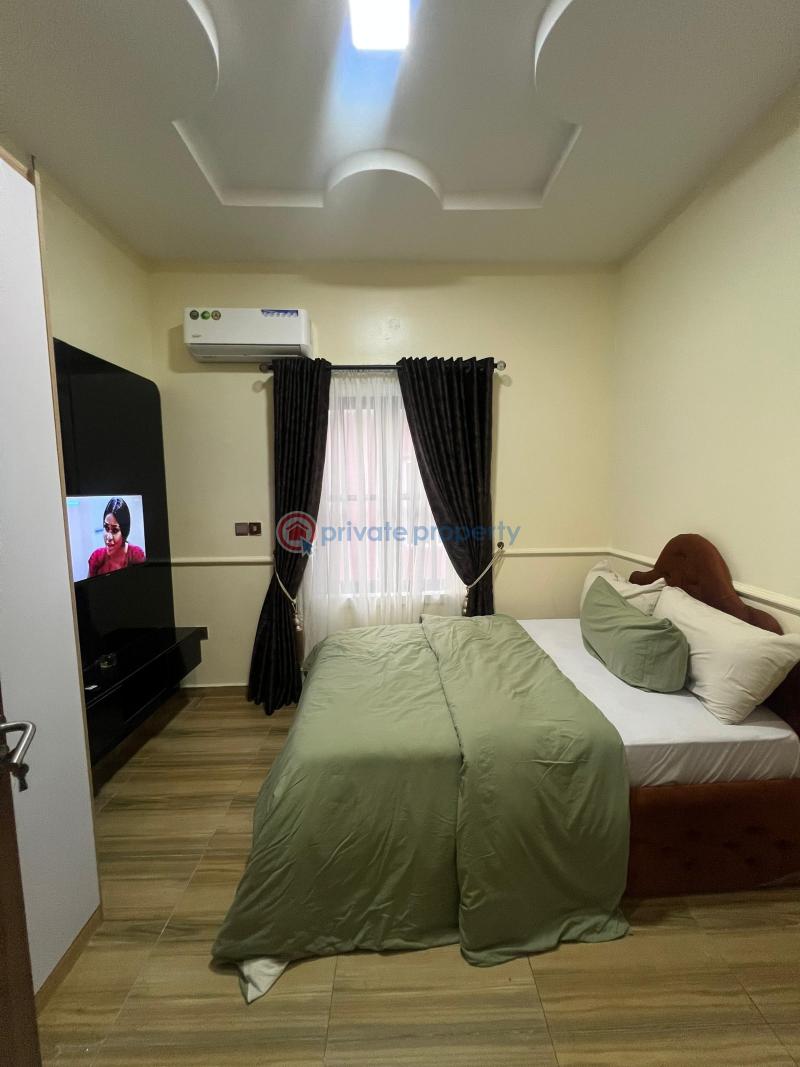 2 bedroom Block Of Flats For Rent Ikate Elegushi Lekki Lagos - 1