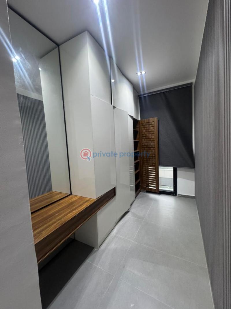 2 bedroom Maisonette For Rent Off Bourdillon Ikoyi Lagos - 1