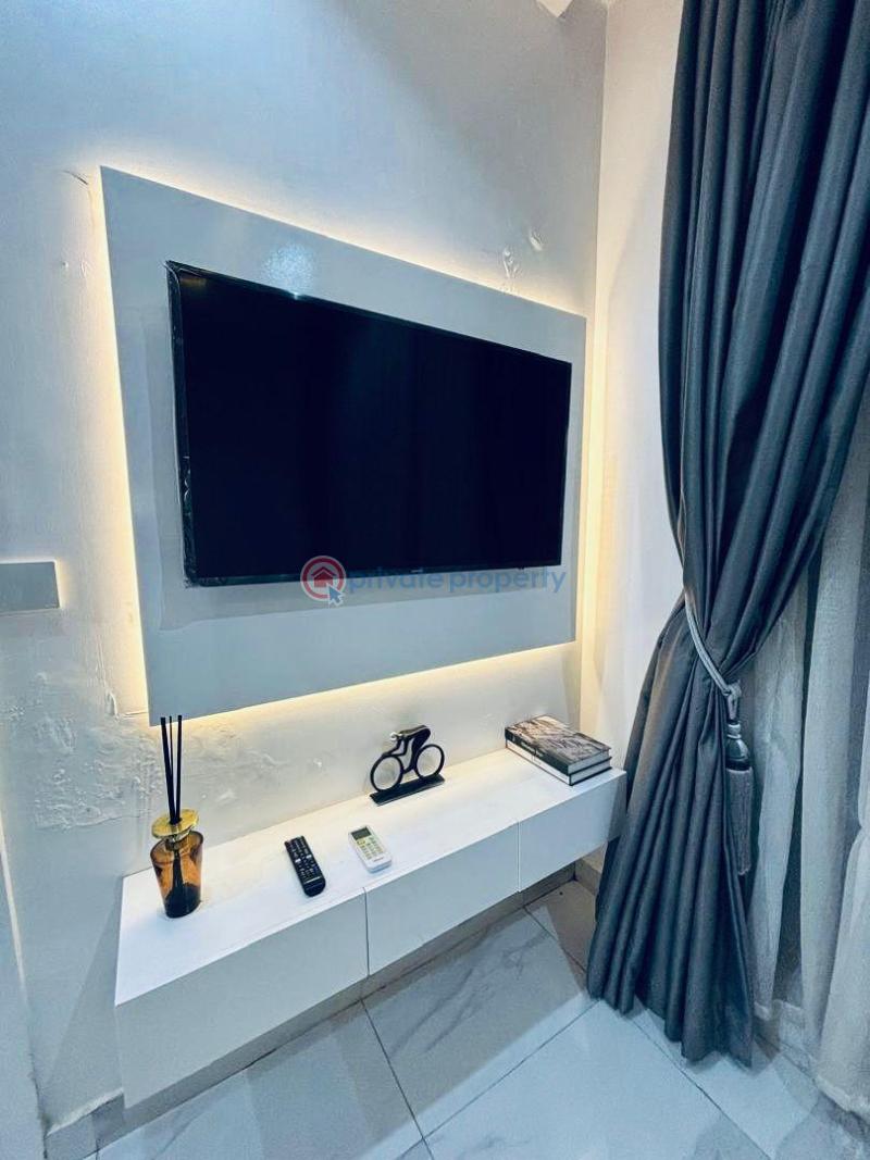 2 bedroom Shared Apartment For Rent Lekki Phase 1 Lagos - 4