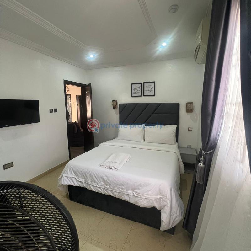2 bedroom Flat & Apartment For Rent Lekki Phase 1 Lagos - 2