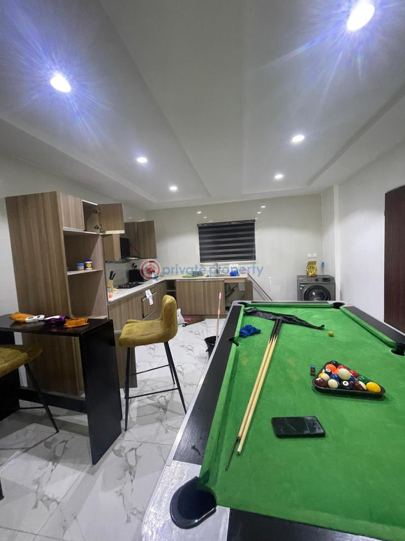 2 bedroom Block Of Flats For Rent Osapa London Lekki Lagos - 3