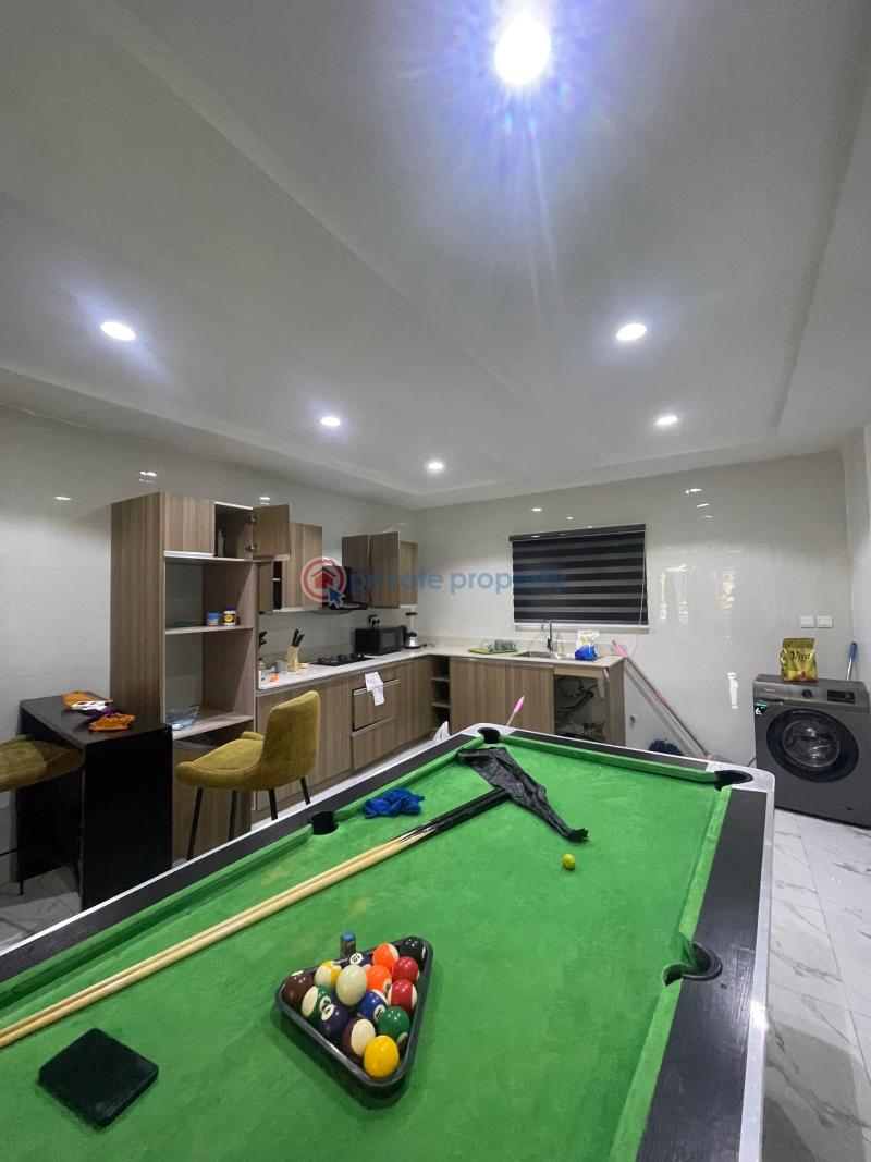 2 bedroom Block Of Flats For Rent Osapa London Lekki Lagos - 7