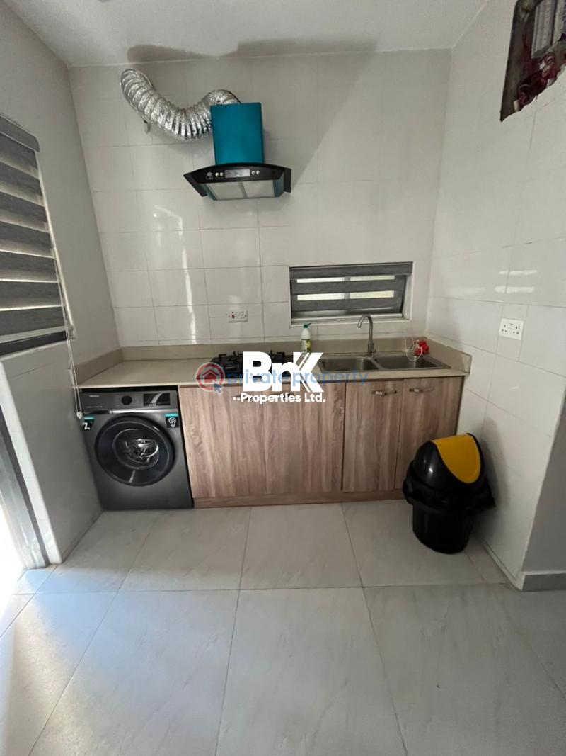 2 bedroom Block Of Flats For Rent Ikate Elegushi Lekki Lagos - 2