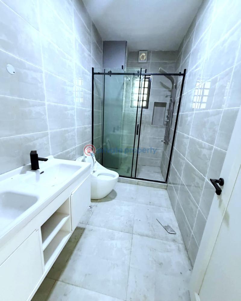 3 bedroom Flat & Apartment For Sale Lekki Phase 1 Lagos - 8