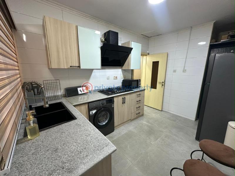 3 bedroom Flat & Apartment For Rent Ilubirin Lagos Island  - 3