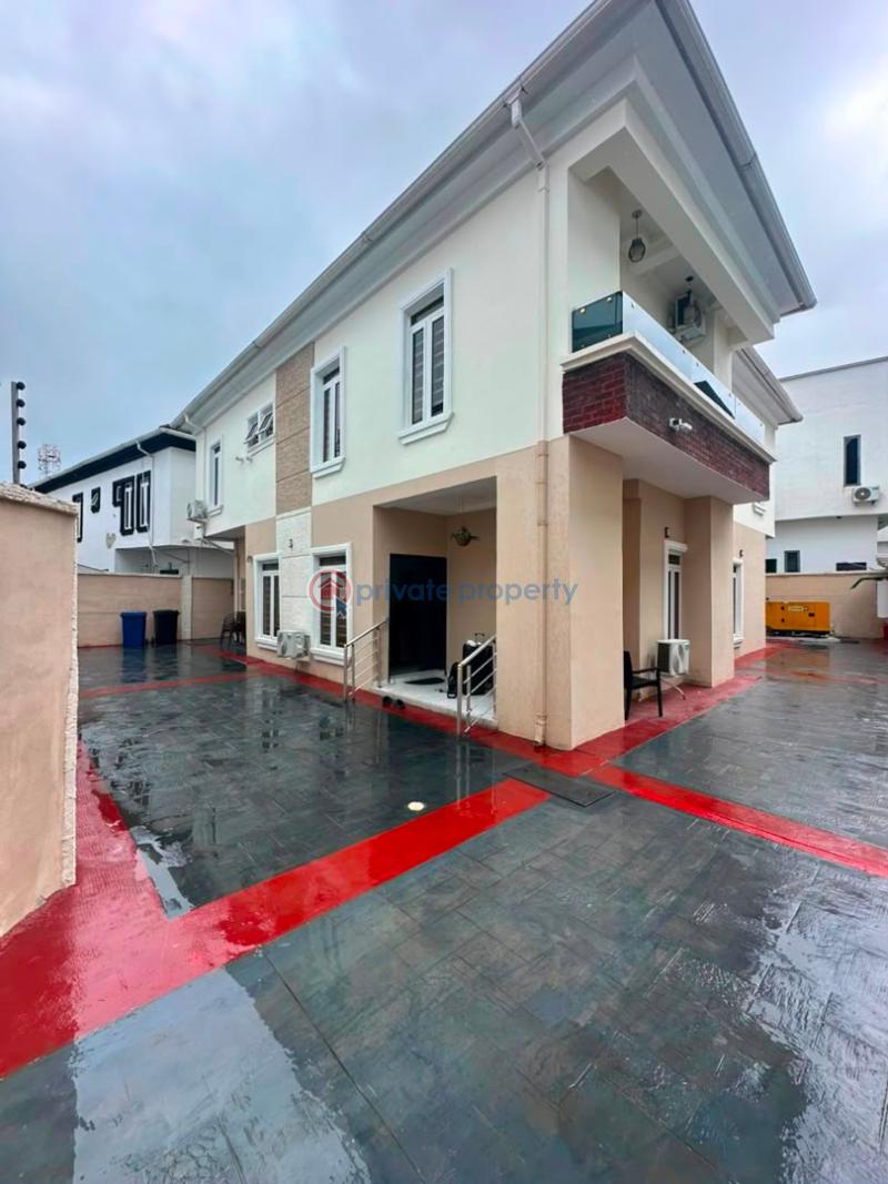 3 bedroom Block Of Flats For Rent Ikota Lekki Lagos