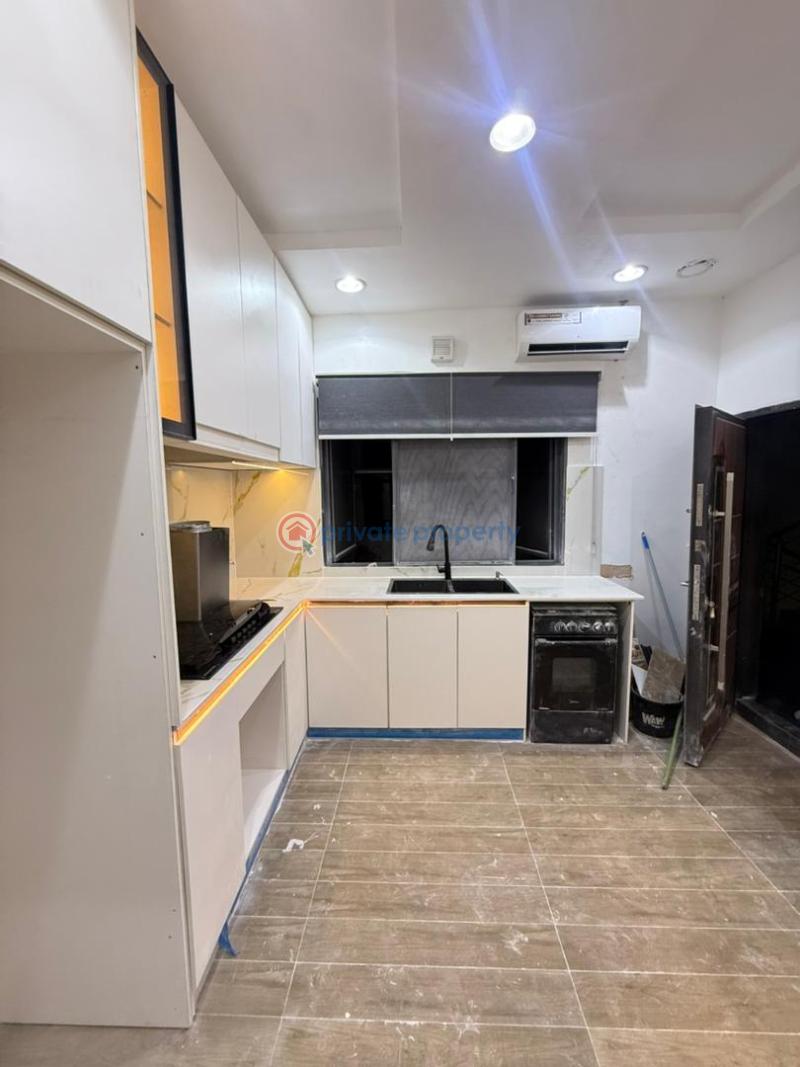 3 bedroom Shared Apartment For Rent Old Ikoyi Lagos - 11