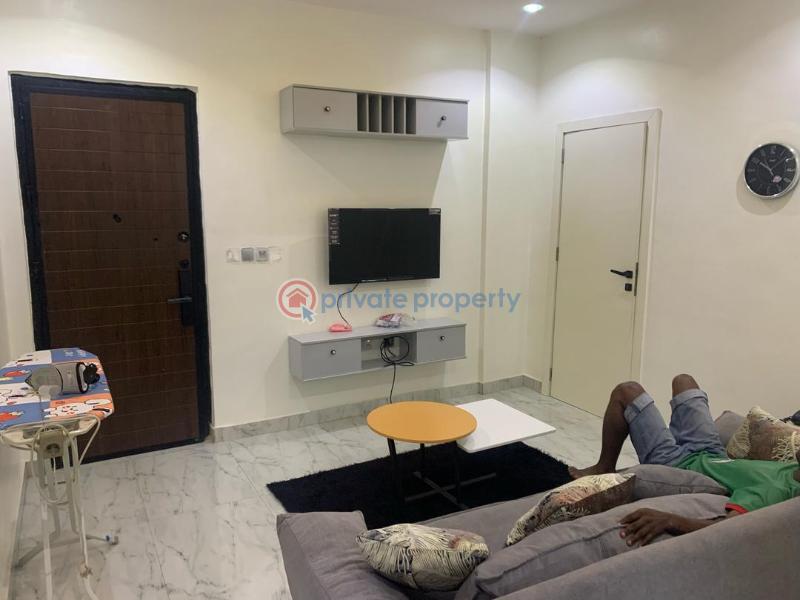 3 bedroom Block Of Flats For Sale Rotimi Omonusi Close Ikeja GRA Lagos - 1