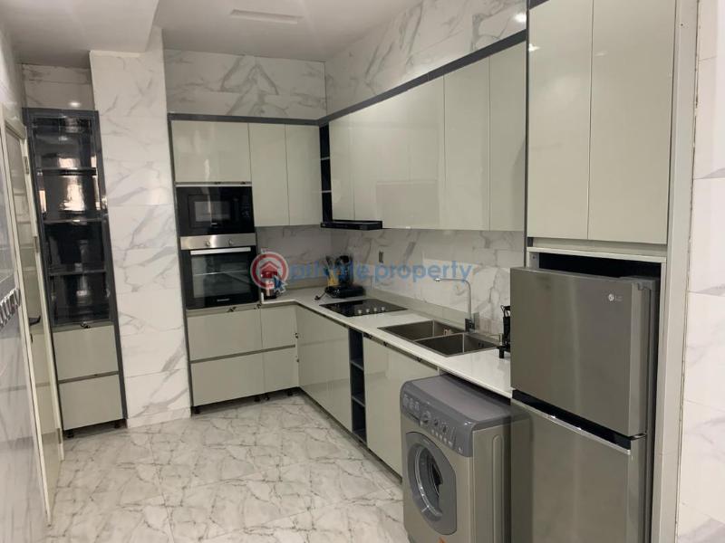 3 bedroom Block Of Flats For Sale Rotimi Omonusi Close Ikeja GRA Lagos - 5