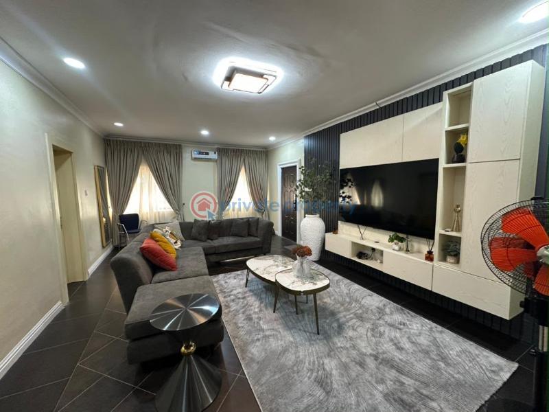 3 bedroom Flat & Apartment For Rent Ilubirin Lagos Island  - 4