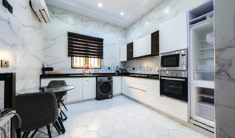 3 bedroom Shared Apartment For Rent Lekki Phase 1 Lagos - 9