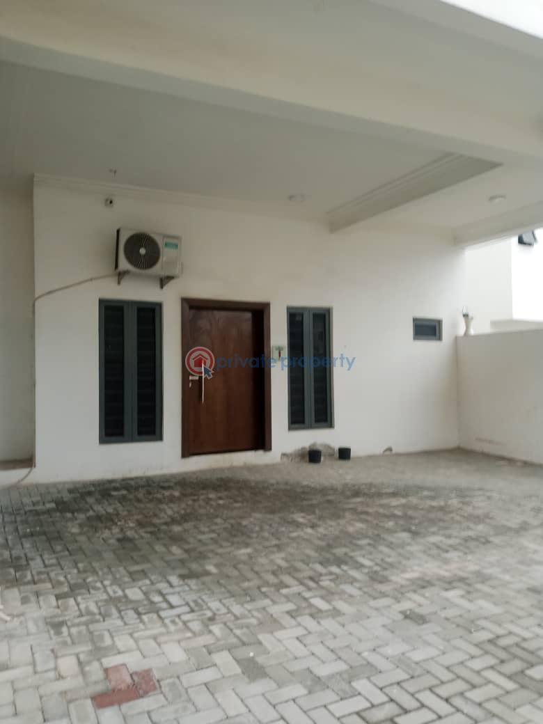 4 bedroom Terrace For Rent Ologolo Lekki Lagos - 12