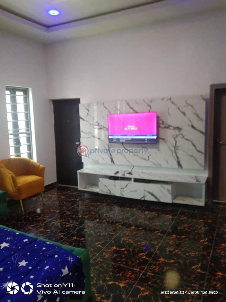 4 bedroom Terrace For Rent Ologolo Lekki Lagos - 1