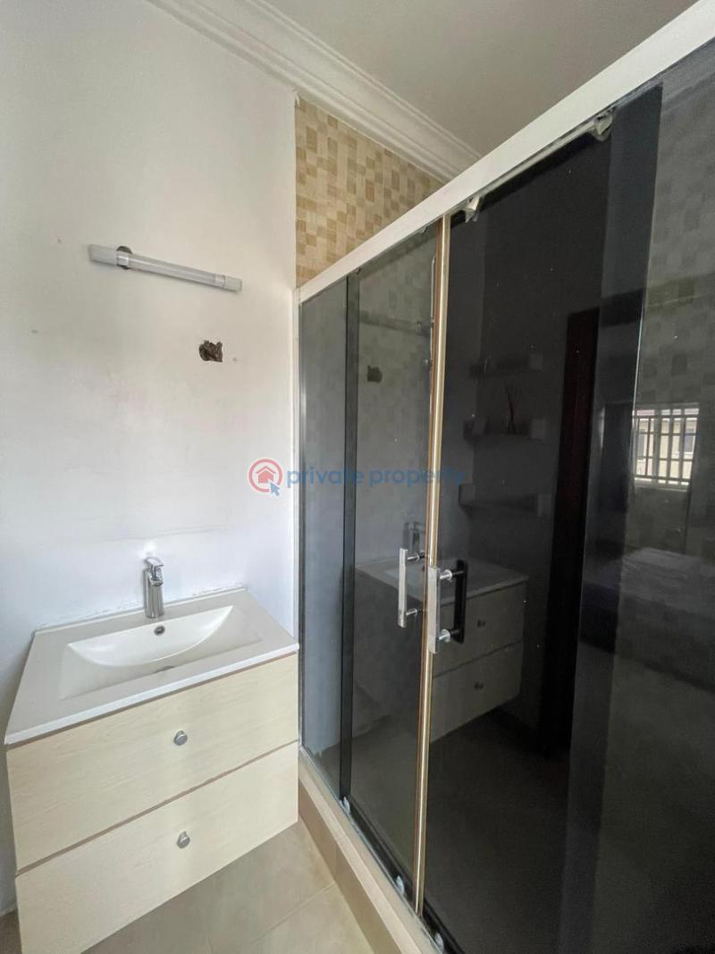 3 bedroom Flat & Apartment For Rent Utako Abuja Phase 2  - 4