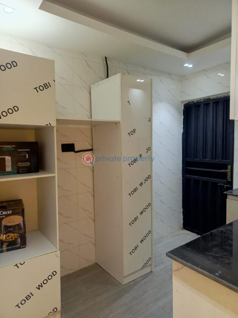 3 bedroom Block Of Flats For Rent Ring Road Ibadan Oyo - 3
