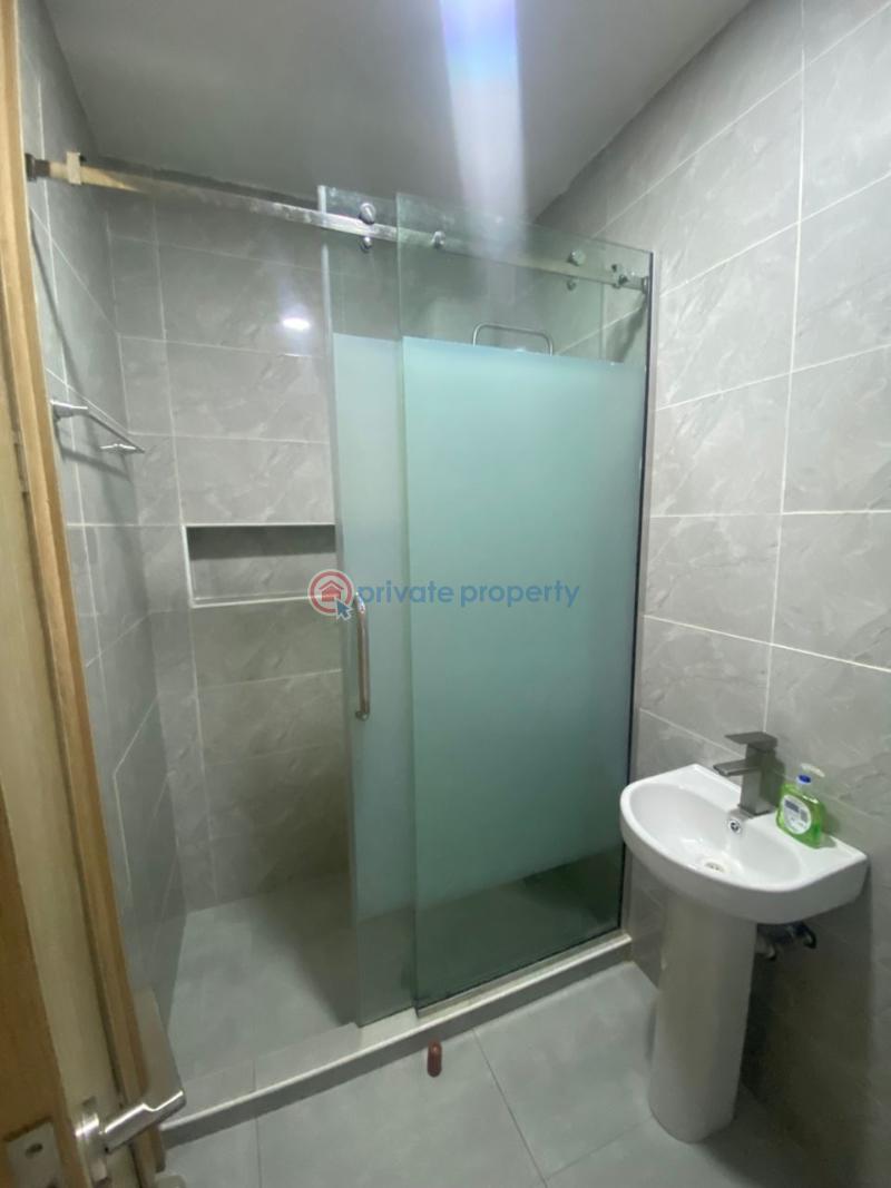 3 bedroom Block Of Flats For Rent Ismail Estate Maryland Lagos - 10
