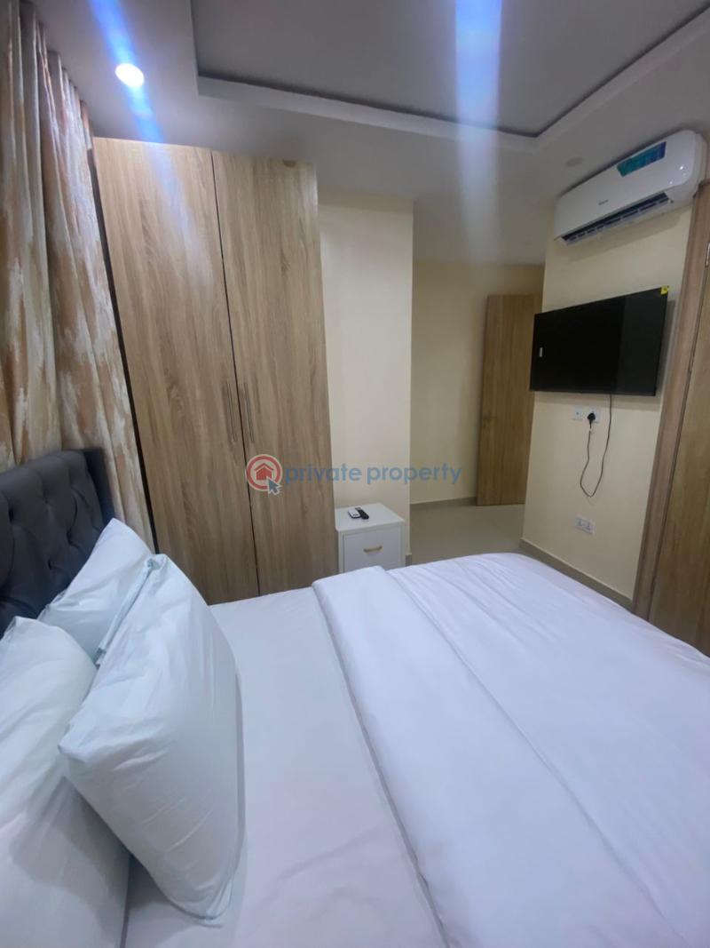3 bedroom Block Of Flats For Rent Ismail Estate Maryland Lagos - 11