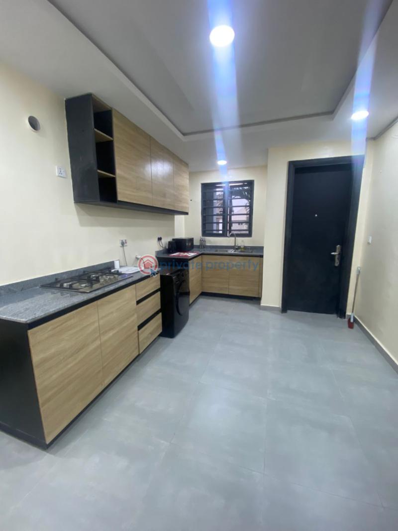 3 bedroom Block Of Flats For Rent Ismail Estate Maryland Lagos - 7