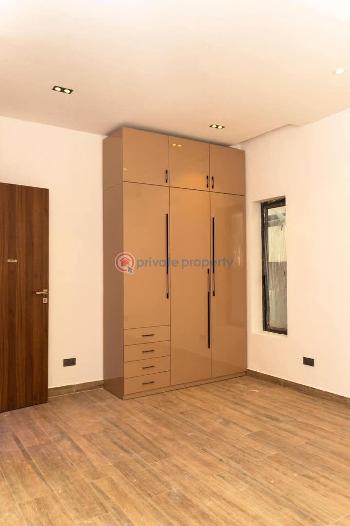 4 bedroom Terraced Duplex For Sale Magodo GRA Phase 1 Ojodu Lagos - 9