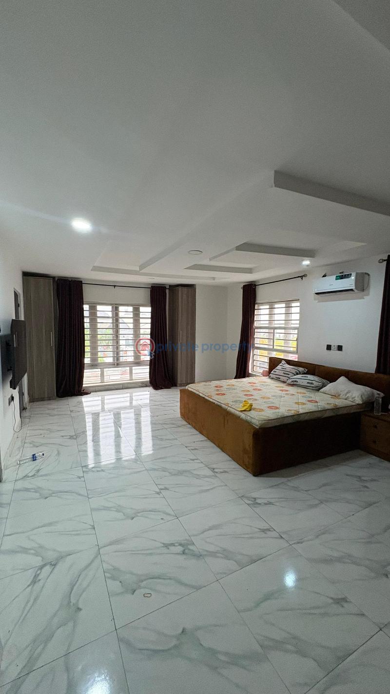 House For Rent Location: Carlton Gate Estate, Ibadan Ibadan Oyo - 0
