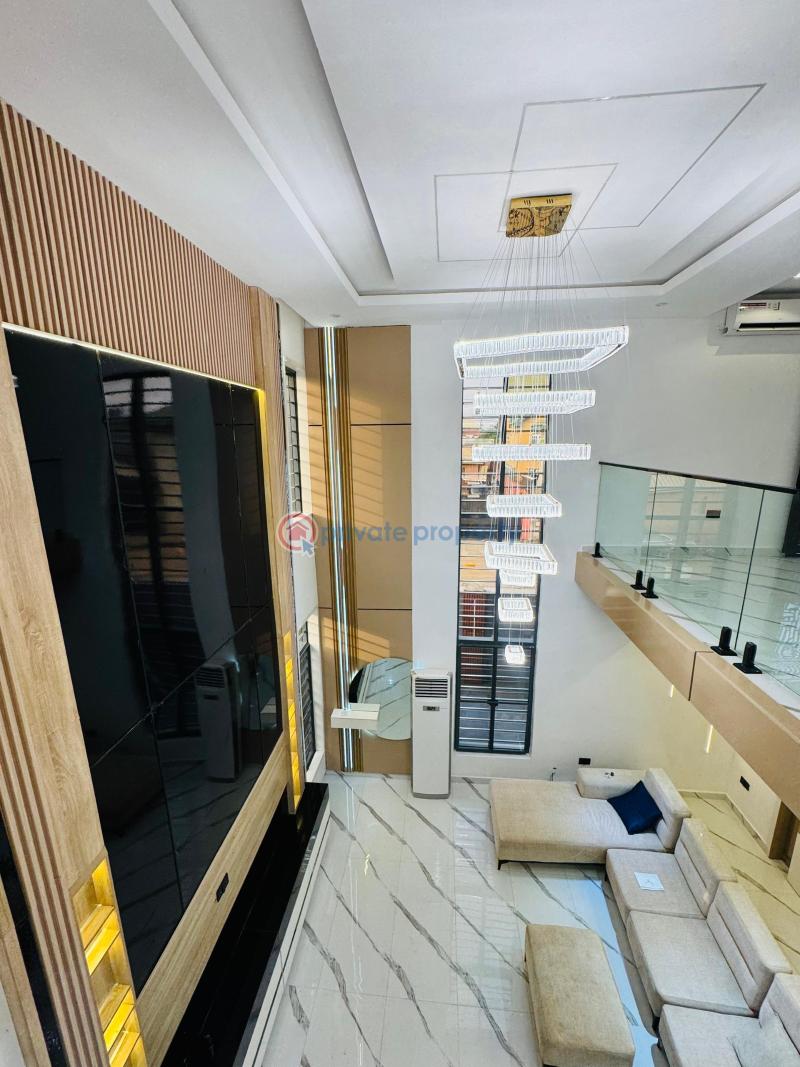 4 bedroom Detached Duplex For Sale : Igando Alimosho, Lagos Nigeria Alimosho Lagos - 9